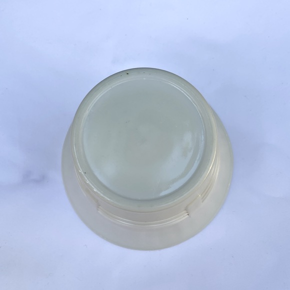 Vintage Art Deco Planter Jardiniere Pot Drapery Design Cream White Gorgeous 🥰 - Picture 6 of 7